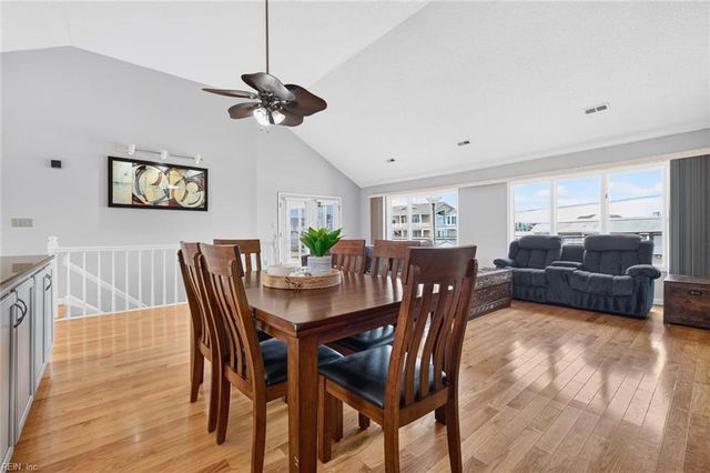 2581 Sandpiper RD, Virginia Beach, VA 23456