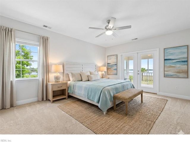 2581 Sandpiper RD, Virginia Beach, VA 23456