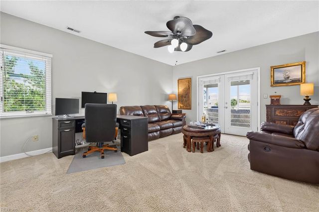 2581 Sandpiper RD, Virginia Beach, VA 23456
