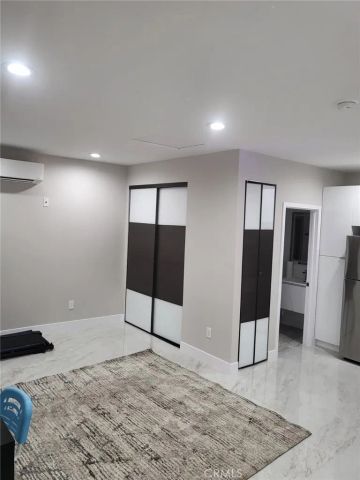 9416 Yolanda Avenue, Northridge, CA 91324