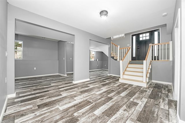 32844 Winther Avenue, Paw Paw, MI 49079