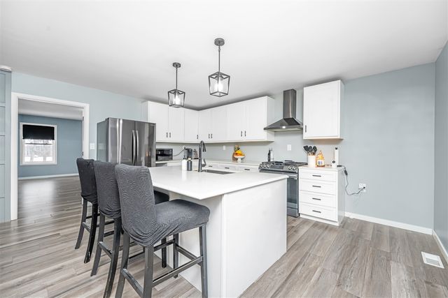 32844 Winther Avenue, Paw Paw, MI 49079