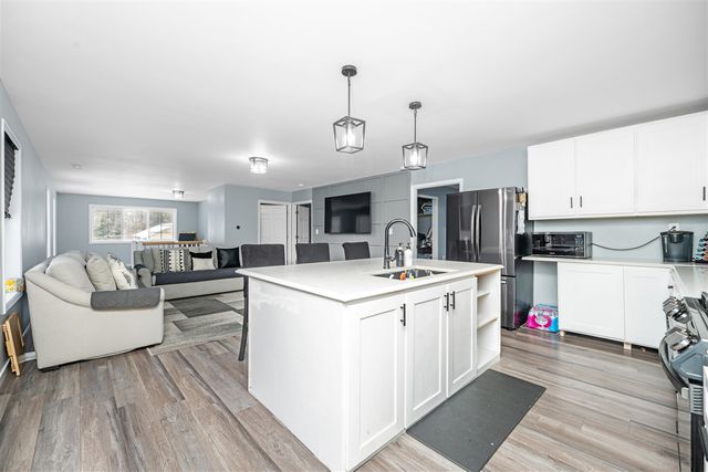 32844 Winther Avenue, Paw Paw, MI 49079