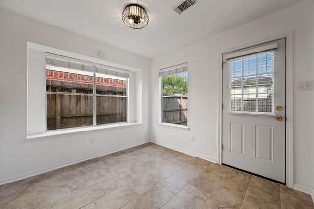 26900 Castlecliff Lane, Kingwood, TX 77339