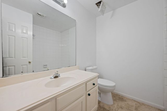 26900 Castlecliff Lane, Kingwood, TX 77339