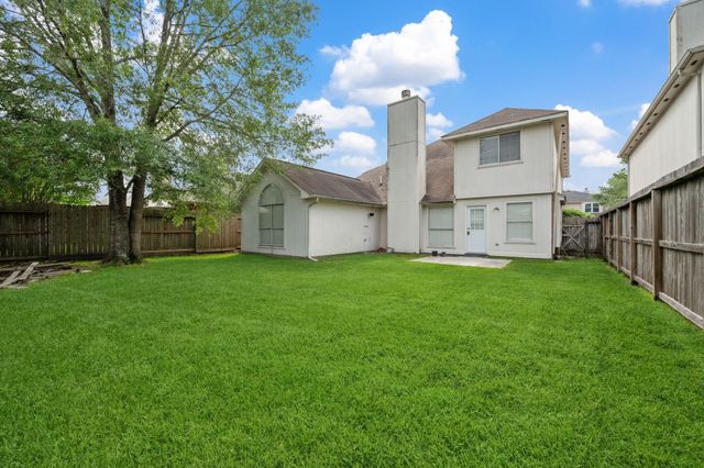 26900 Castlecliff Lane, Kingwood, TX 77339