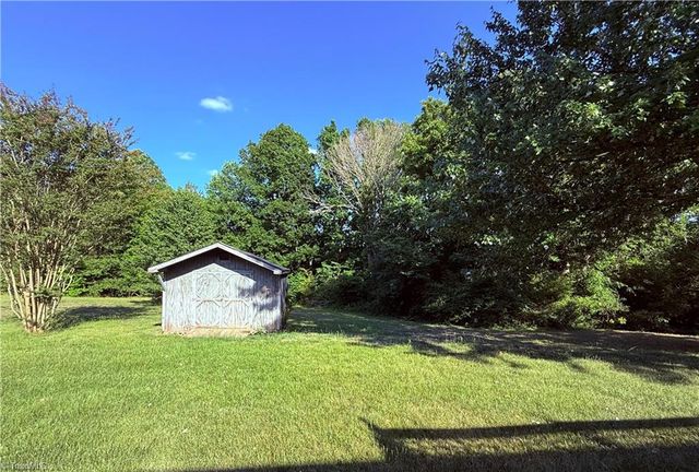 874 Rockcliff Terrace, Asheboro, NC 27205