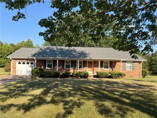 874 Rockcliff Terrace, Asheboro, NC 27205