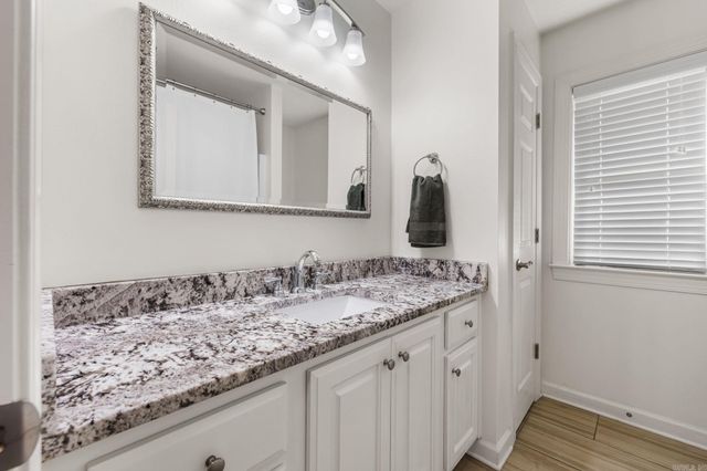 121 Lucia Lane, North Little Rock, AR 72113