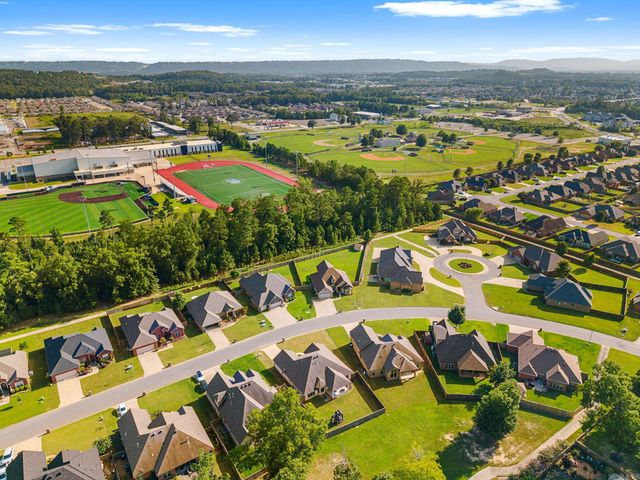 121 Lucia Lane, North Little Rock, AR 72113