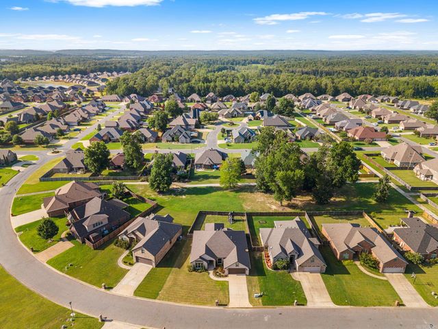 121 Lucia Lane, North Little Rock, AR 72113