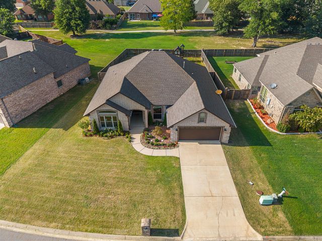 121 Lucia Lane, North Little Rock, AR 72113