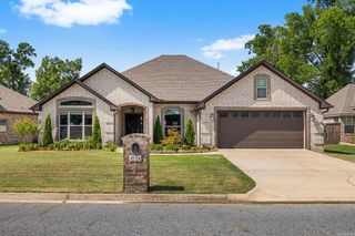 121 Lucia Lane, North Little Rock, AR 72113