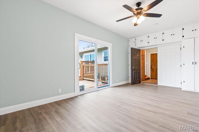 908 Crescent Drive, St Charles, MO 63301