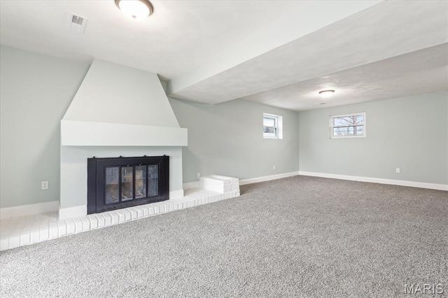 908 Crescent Drive, St Charles, MO 63301