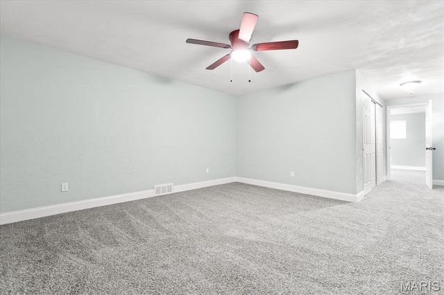 908 Crescent Drive, St Charles, MO 63301