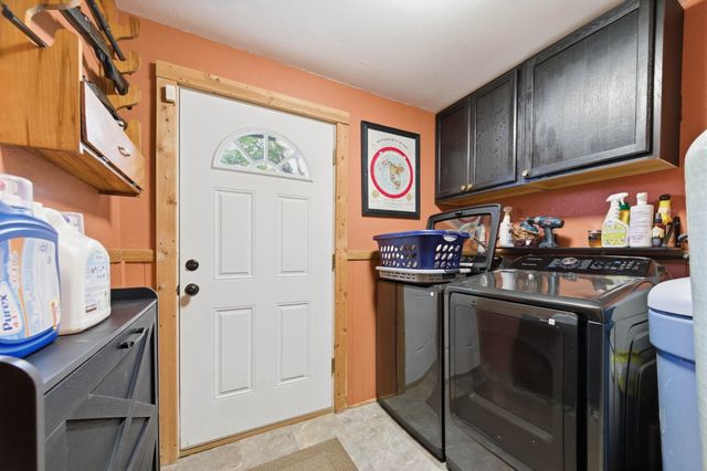 1232 E 95th, Haysville, KS 67060