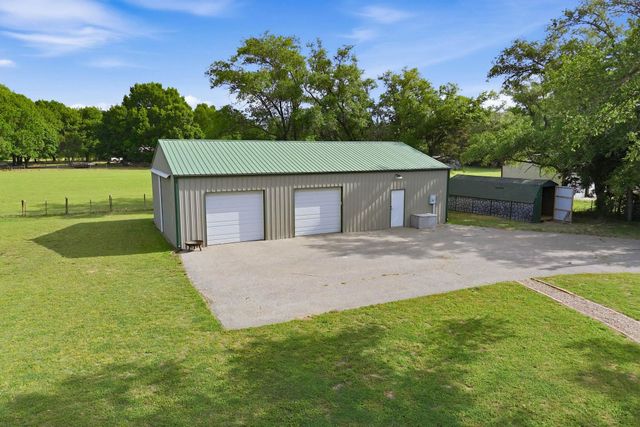1232 E 95th, Haysville, KS 67060