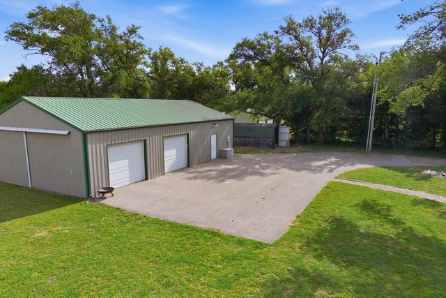 1232 E 95th, Haysville, KS 67060