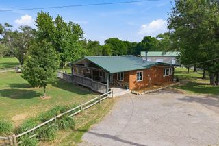 1232 E 95th, Haysville, KS 67060
