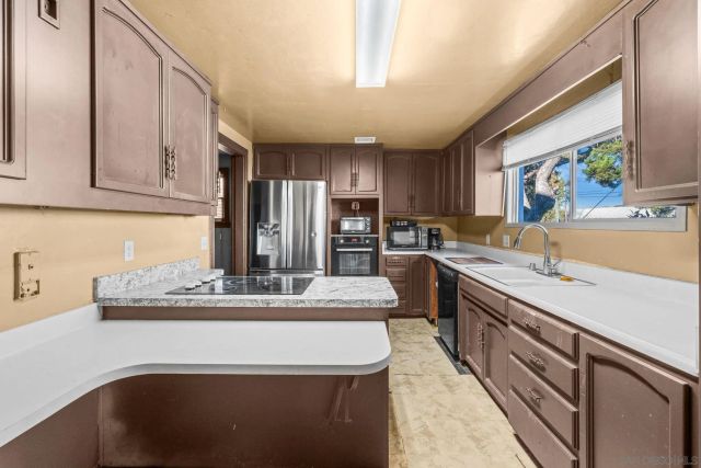 307 E Washington Ave, El Cajon, CA 92020