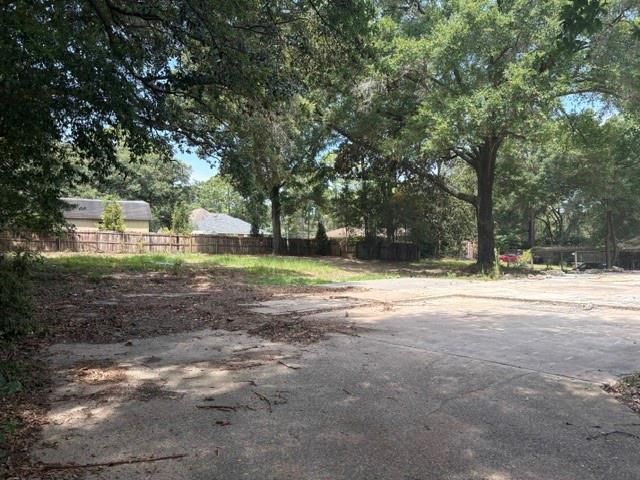 2758 Knollwood Drive, Mobile, AL 36693