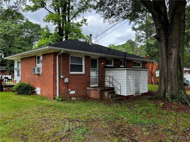 2123 Colston St, Petersburg, VA 23805