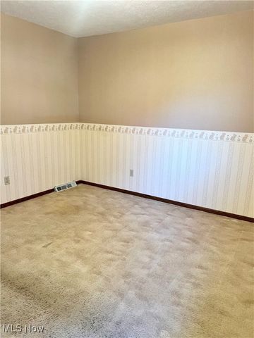 1725 Auburn Avenue NW, Massillon, OH 44647