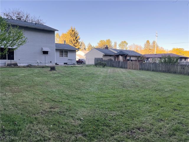 1725 Auburn Avenue NW, Massillon, OH 44647