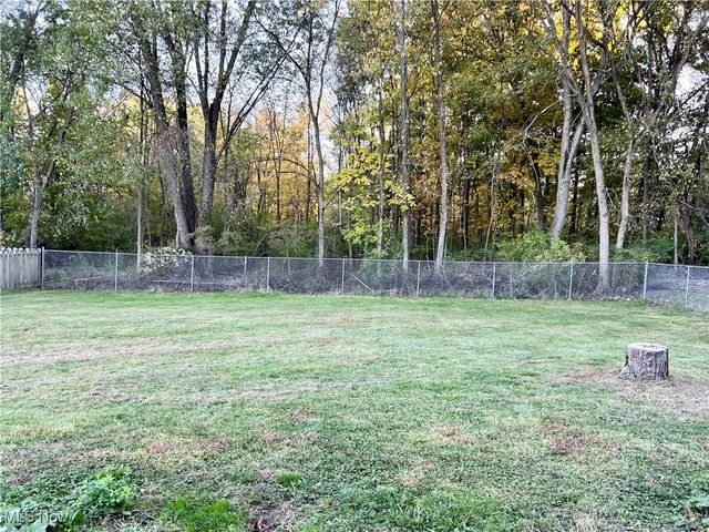 1725 Auburn Avenue NW, Massillon, OH 44647