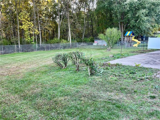 1725 Auburn Avenue NW, Massillon, OH 44647