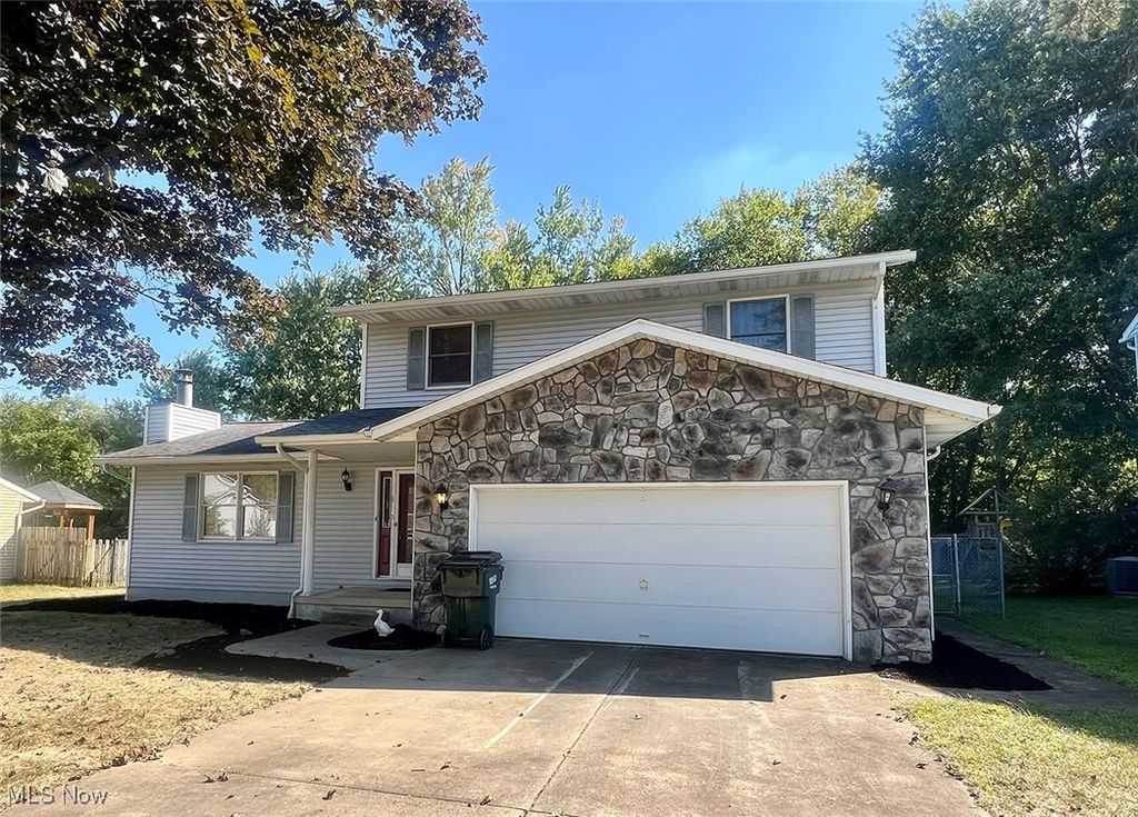 1725 Auburn Avenue NW, Massillon, OH 44647