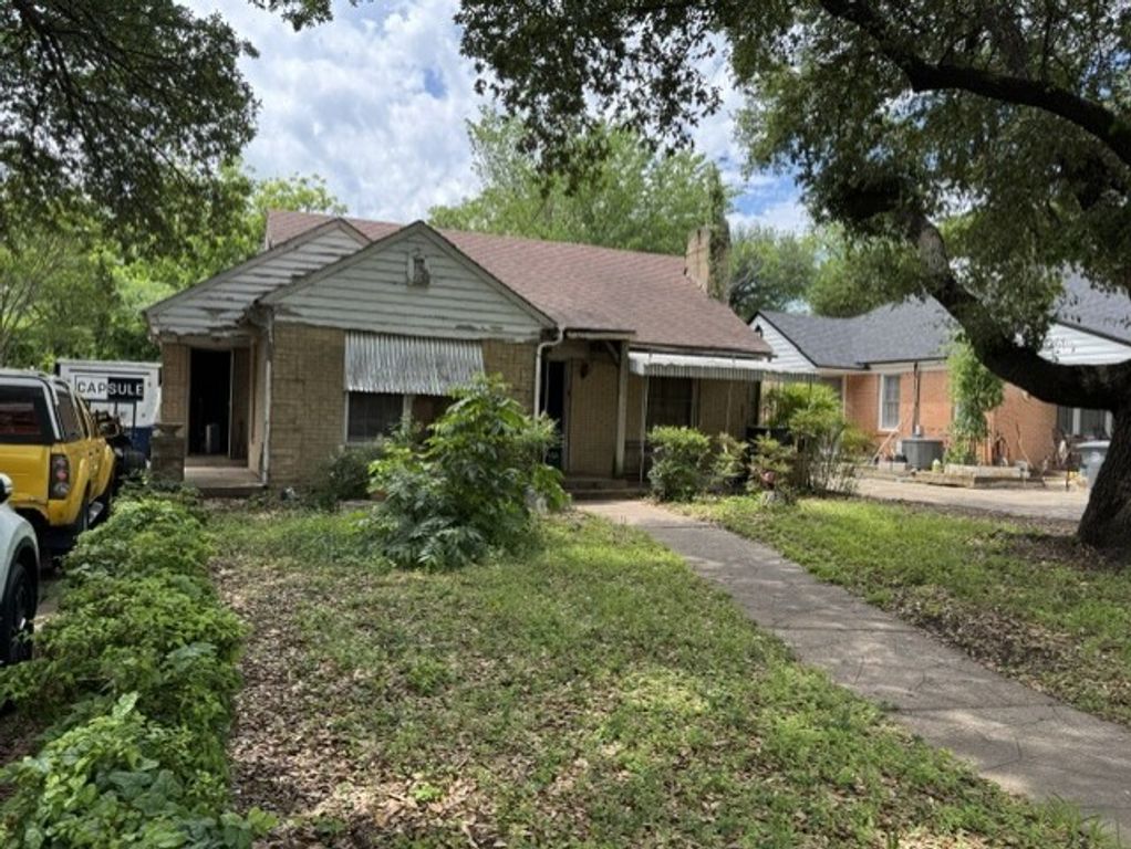 711 S Montclair Avenue, Dallas, TX 75208