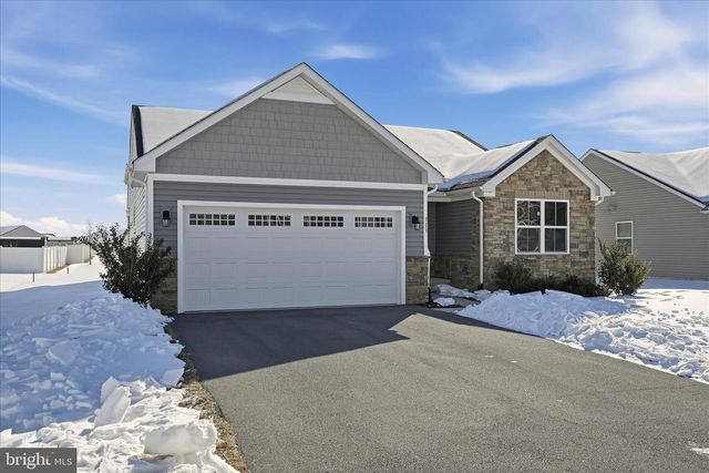 313 SWITCHGRASS CT, Bunker Hill, WV 25413