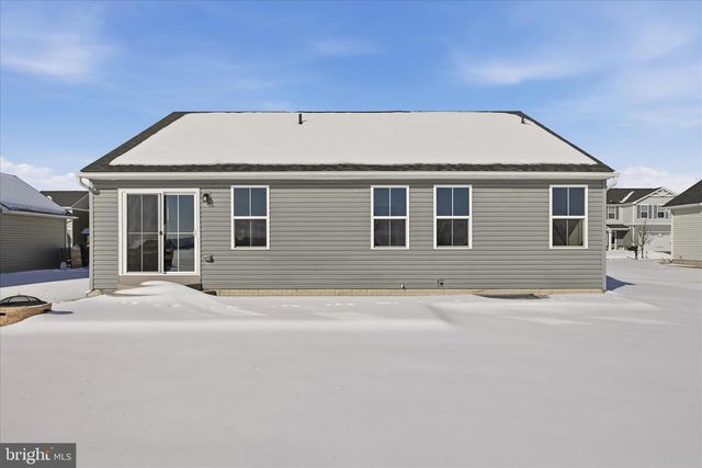 313 SWITCHGRASS CT, Bunker Hill, WV 25413