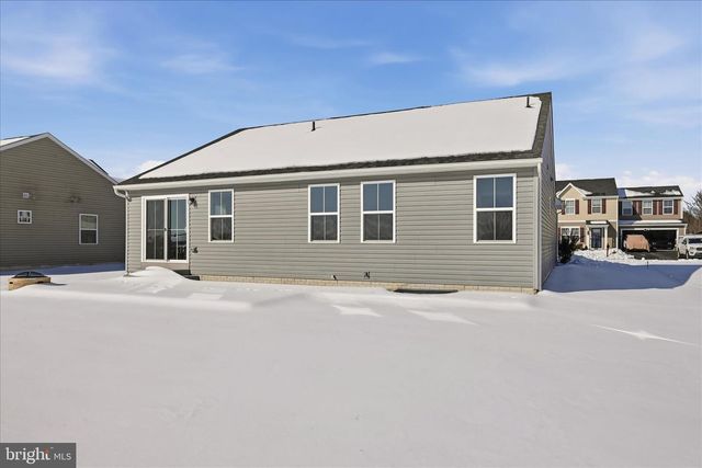 313 SWITCHGRASS CT, Bunker Hill, WV 25413