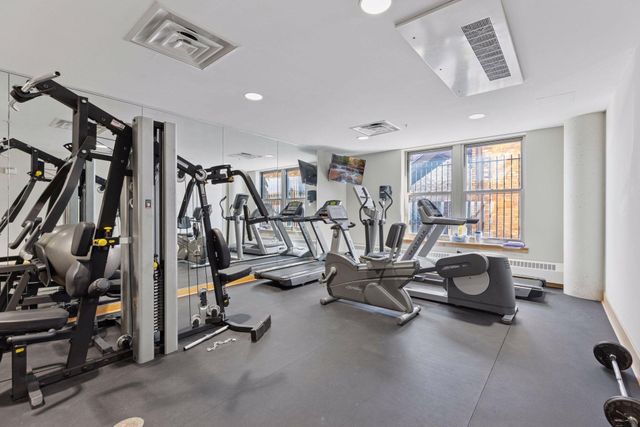 212 N 1st Street 512, Minneapolis, MN 55401