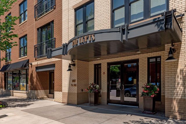212 N 1st Street 512, Minneapolis, MN 55401