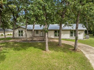 73 Fairway Drive, Normangee, TX 77871
