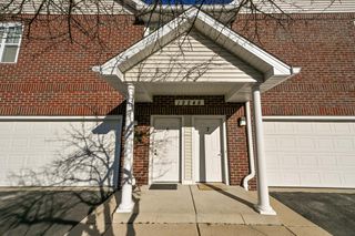 12248 W Virginia CIRCLE #7, Franklin, WI 53132