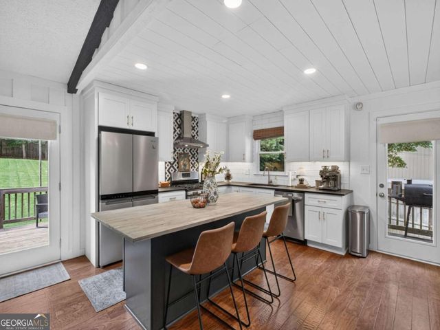 2036 Kellogg Creek Road, Acworth, GA 30102