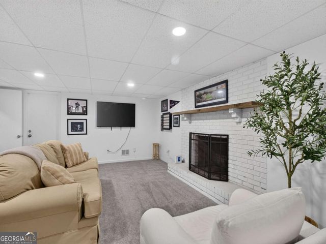 2036 Kellogg Creek Road, Acworth, GA 30102