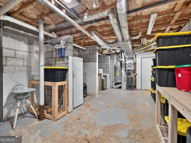 2036 Kellogg Creek Road, Acworth, GA 30102