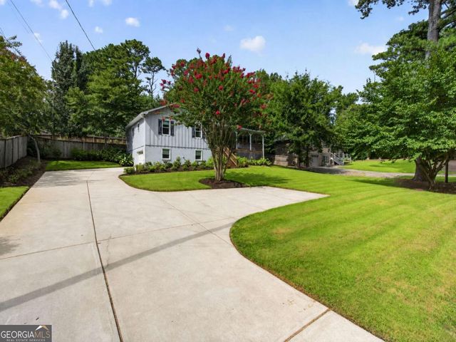 2036 Kellogg Creek Road, Acworth, GA 30102