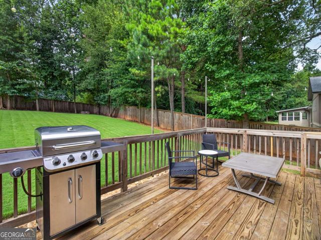 2036 Kellogg Creek Road, Acworth, GA 30102
