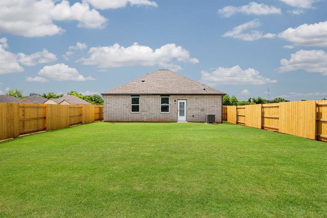 3116 Aidyn Court, Yukon, OK 73099