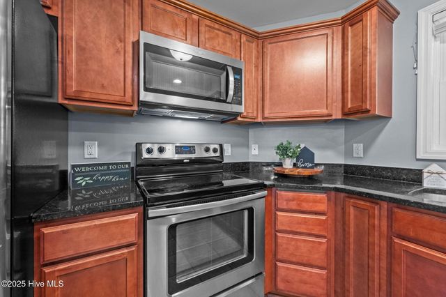 175 Backfield Place, Jacksonville, NC 28540