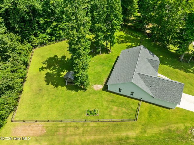 175 Backfield Place, Jacksonville, NC 28540