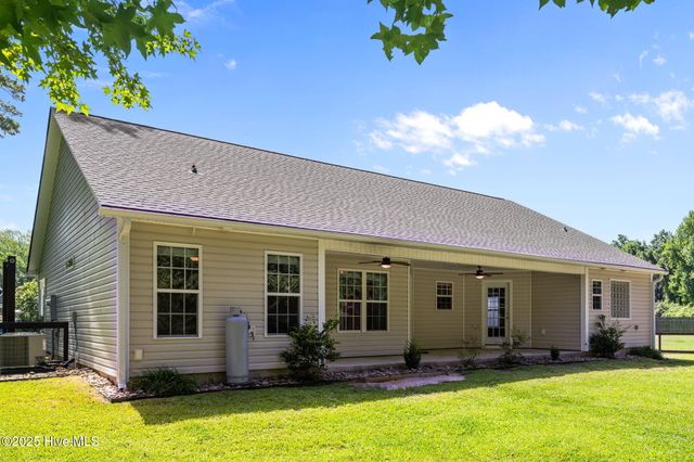 175 Backfield Place, Jacksonville, NC 28540