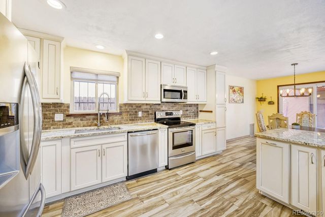 6225 E Mississippi Avenue, Denver, CO 80224